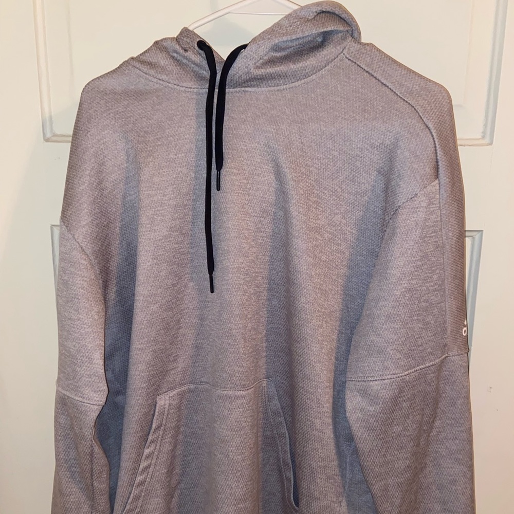 Adidas Sweatshrit